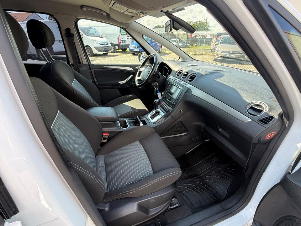 Ford S-Max 2014 — фото 14
