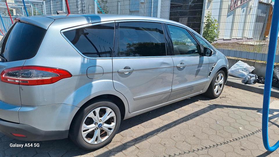 Ford Focus 2014 — photo 7