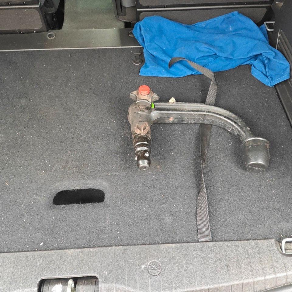 Opel Meriva 2012 — photo 11