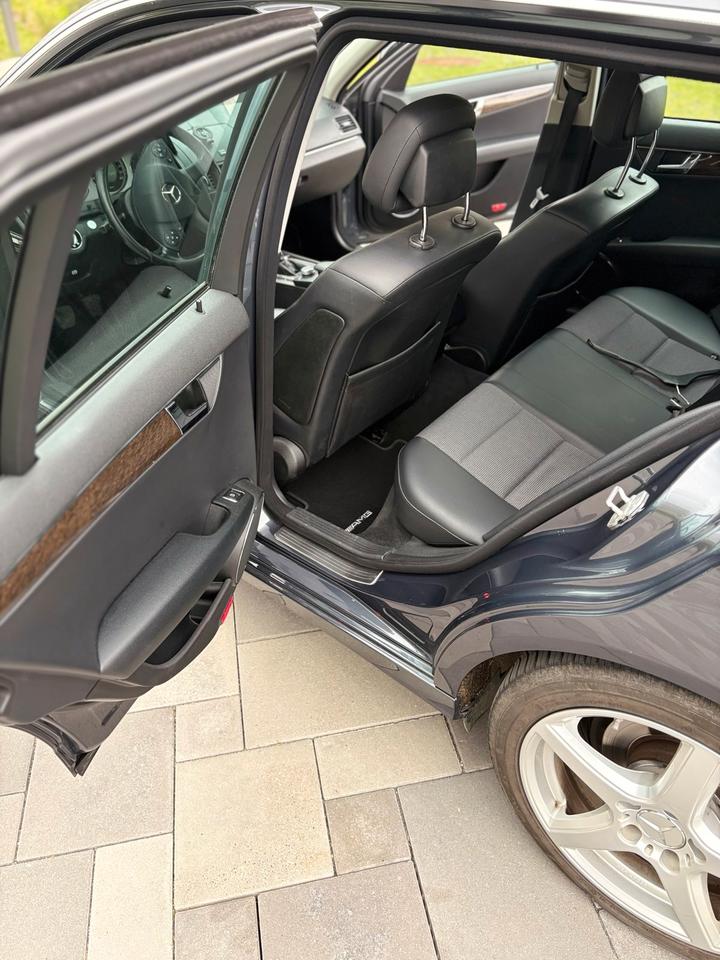 Mercedes Benz Weitere C-Klasse 2008 — photo 10