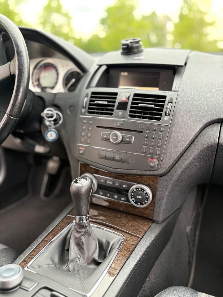 Mercedes Benz Weitere C-Klasse 2008 — photo 13