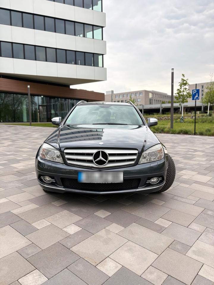 Mercedes Benz Weitere C-Klasse 2008 — rear view