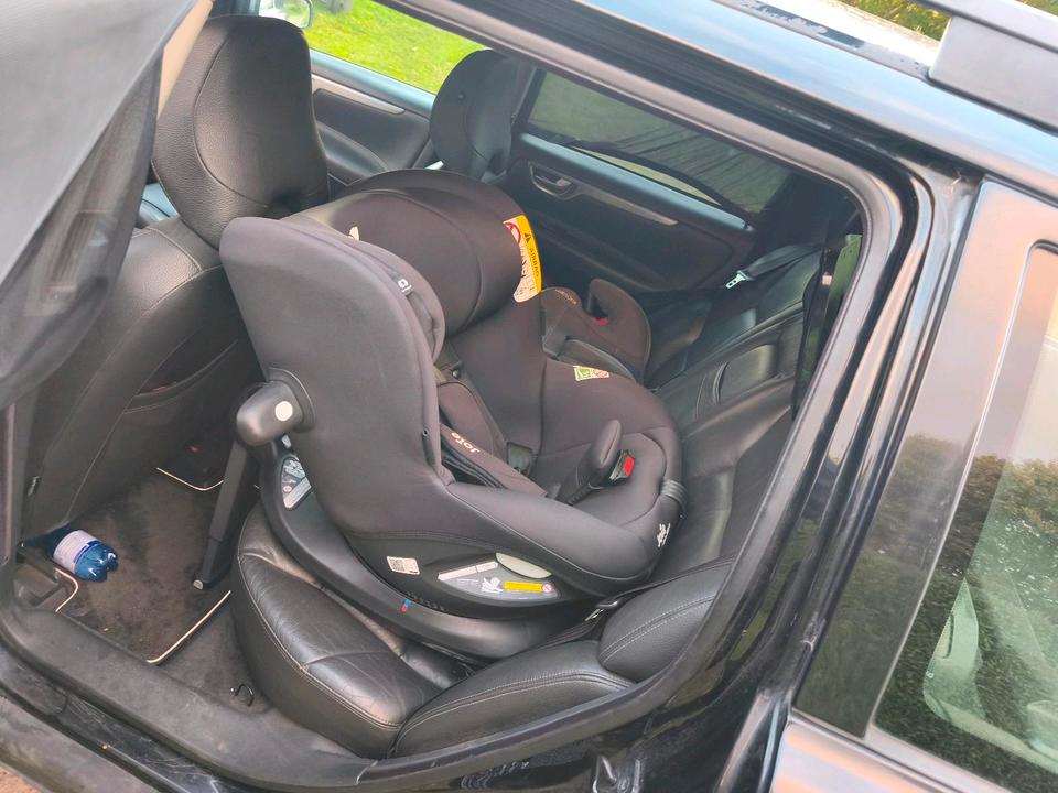 Volvo V70 2005 — photo 11