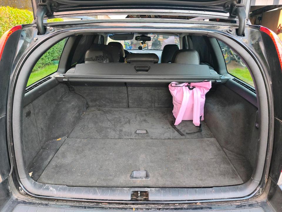 Volvo V70 2005 — photo 12