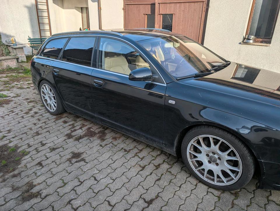Audi A6 2005 — салон