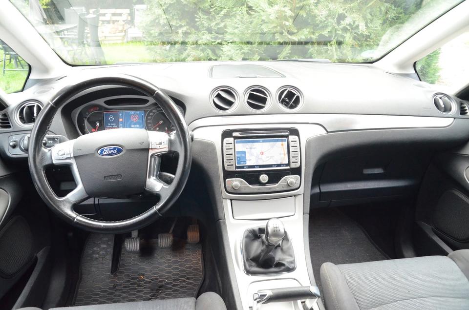 Ford S-Max 2008 — photo 12