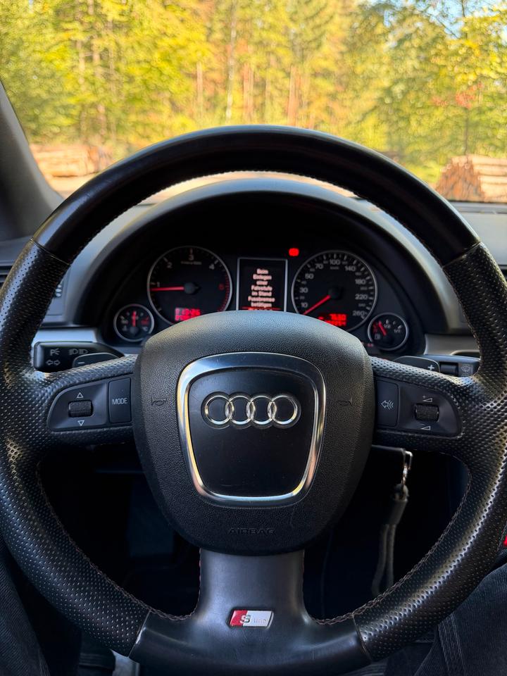 Audi A4 2007 — photo 11