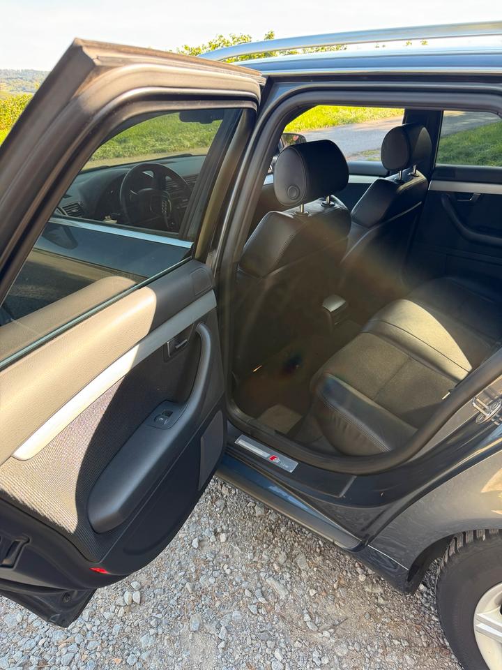 Audi A4 2007 — photo 15