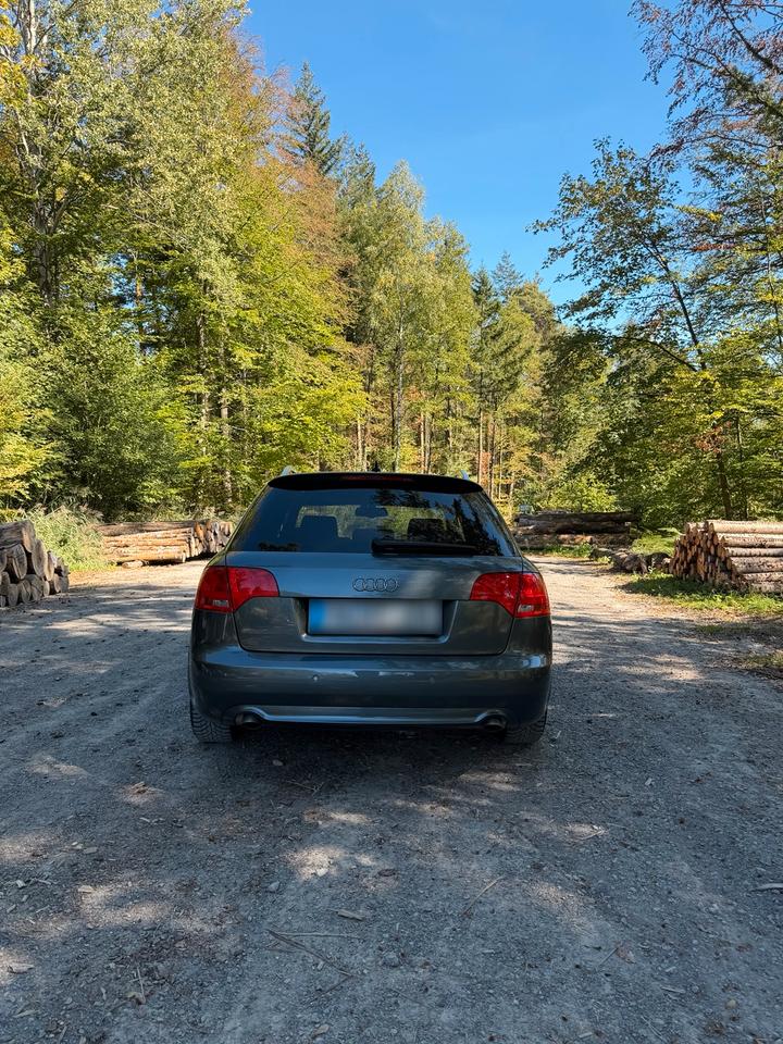 Audi A4 2007 — rear view