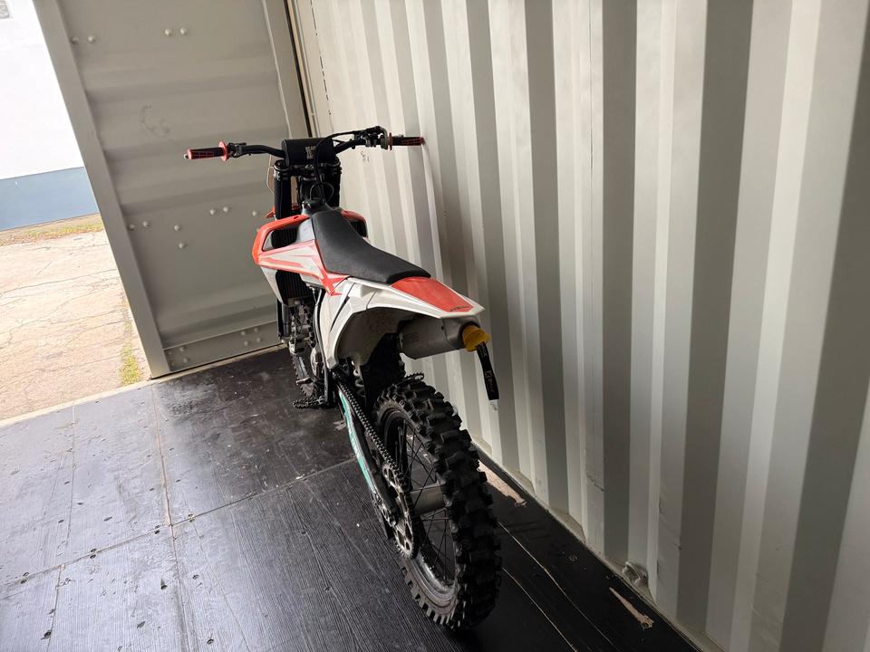 KTM 250 SX-F SXF 250 | 2016 | 104 Bh | Motocross MX 4-Takt 2015 — rear view
