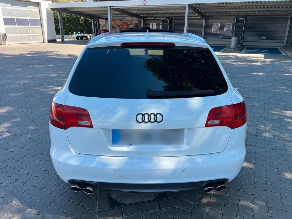Audi A6 2008 — салон