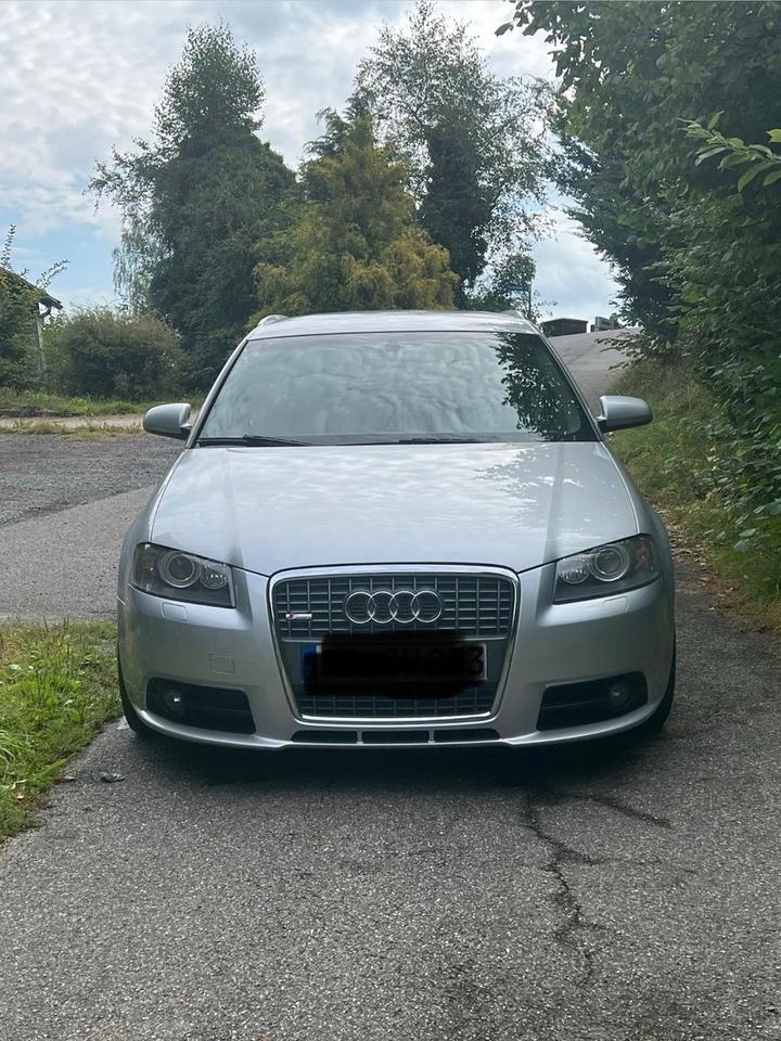 Audi A3 2005 — rear view