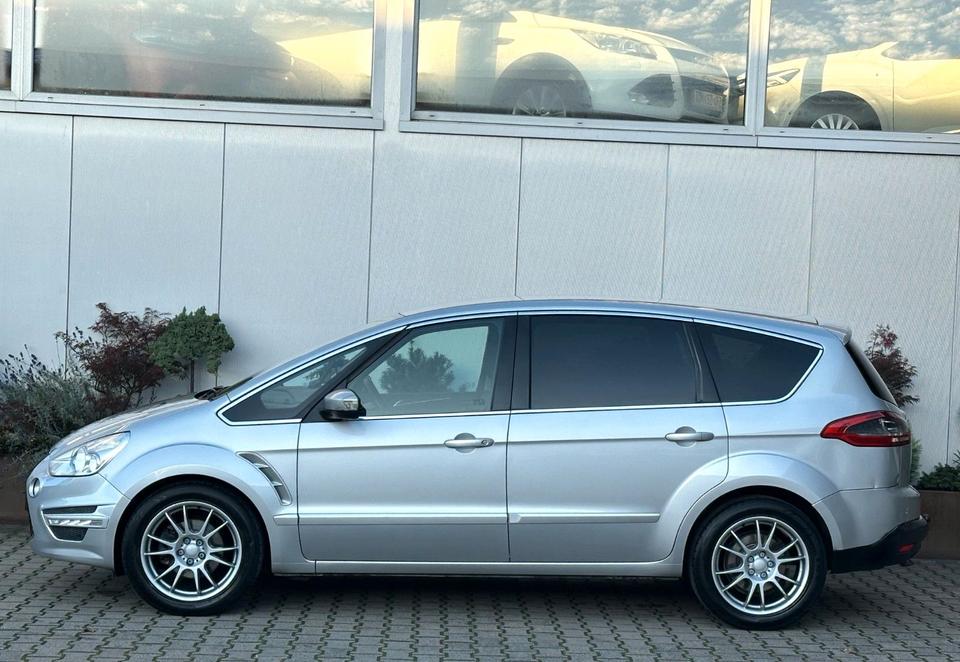 Ford S-Max 2014 — photo 30