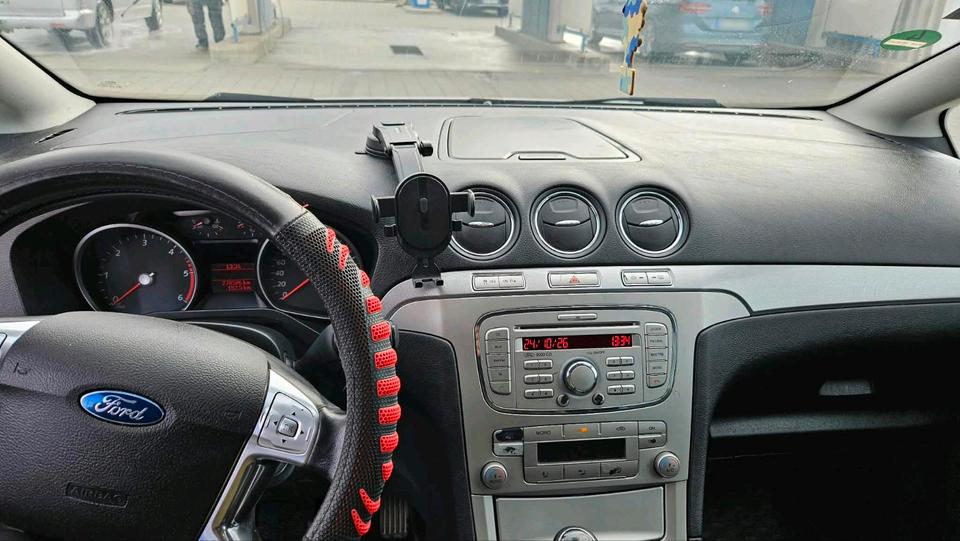 Ford S-Max 2008 — photo 10