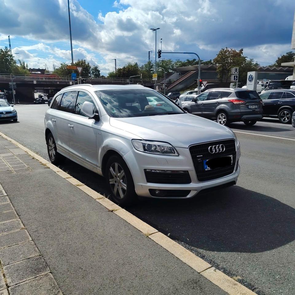 Audi Q7 2007 — photo 12