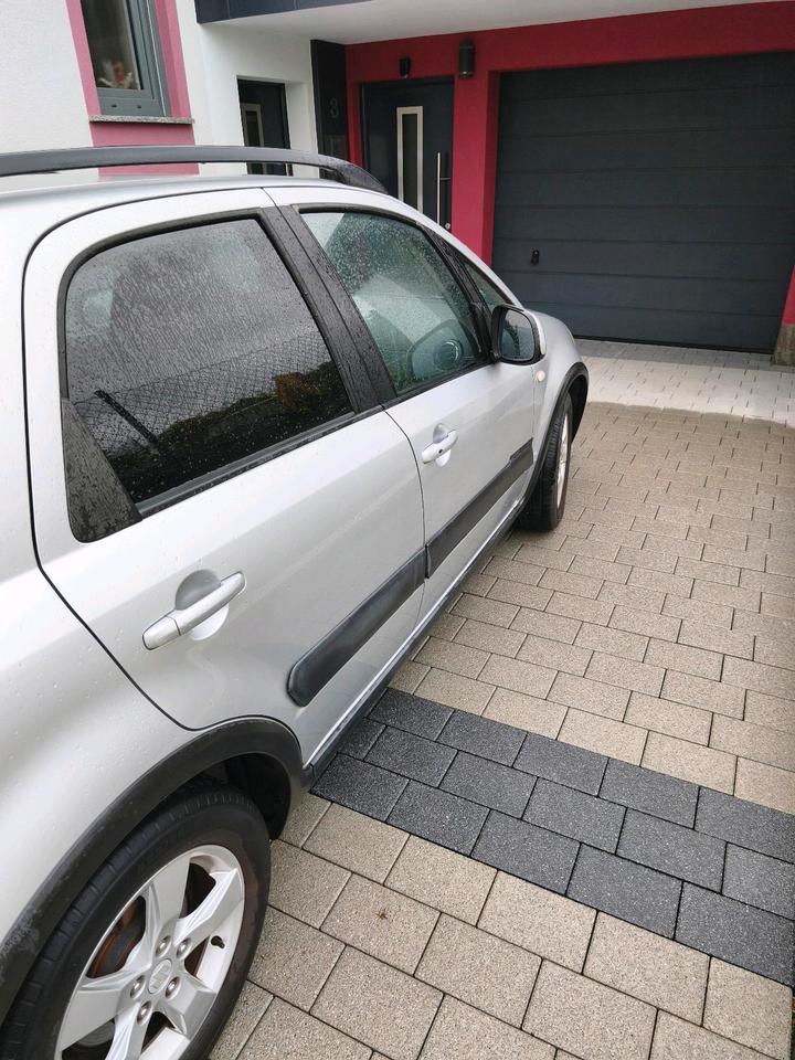 Suzuki SX4 S-Cross 2009 — салон