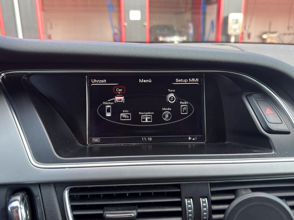 Audi A4 2013 — photo 9