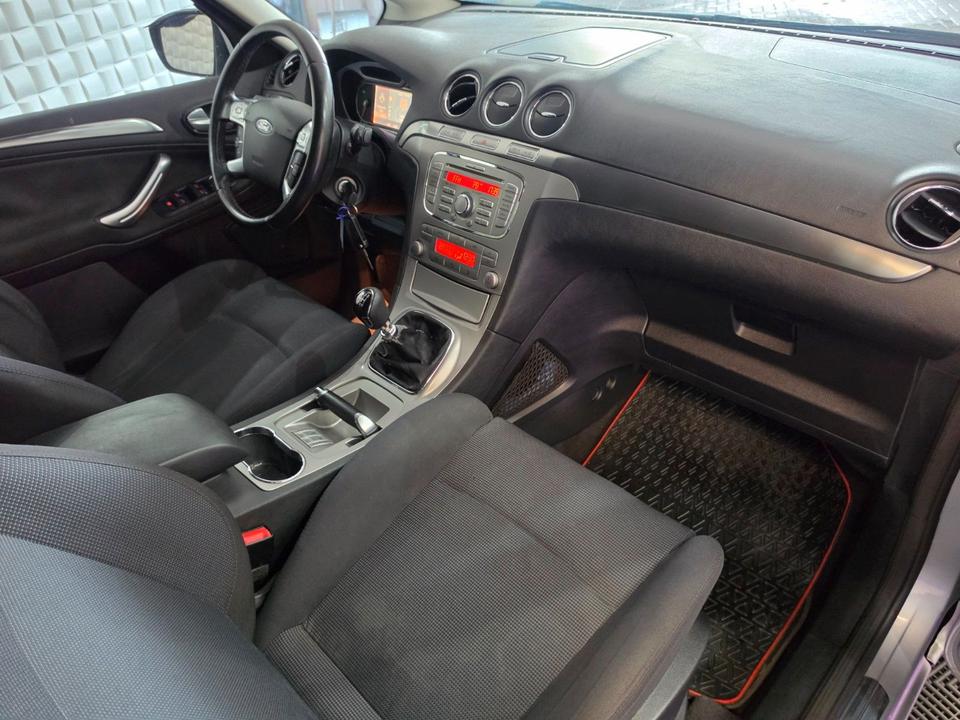 Ford S-Max 2007 — photo 12