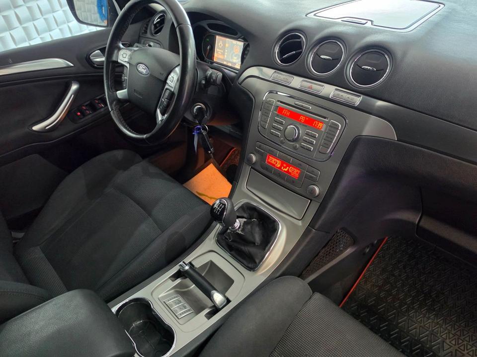 Ford S-Max 2007 — photo 13