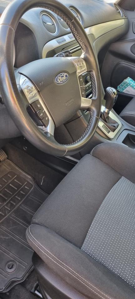 Ford S-Max 2014 — photo 7