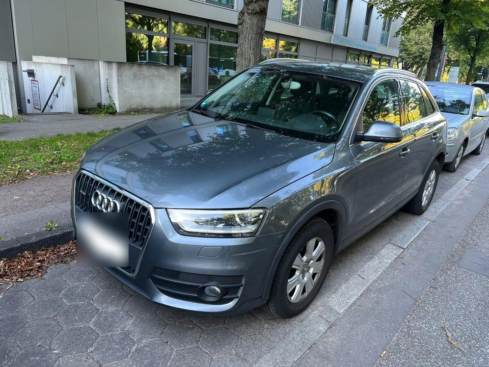 Audi Q3 2012 — photo 9