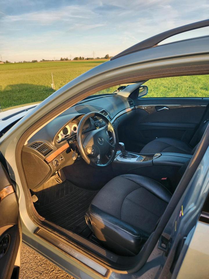 Mercedes Benz E 320 2005 — photo 6