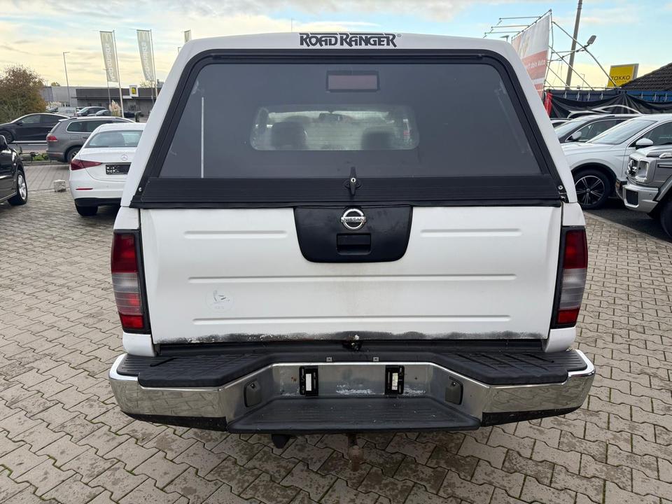 Nissan Navara 2004 — photo 5