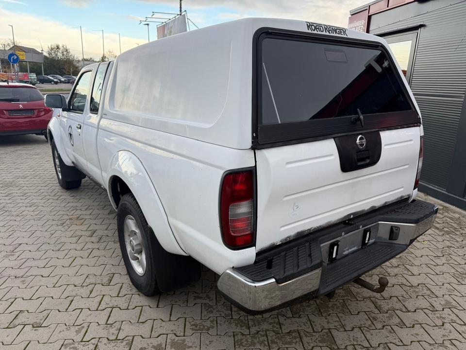 Nissan Navara 2004 — photo 6