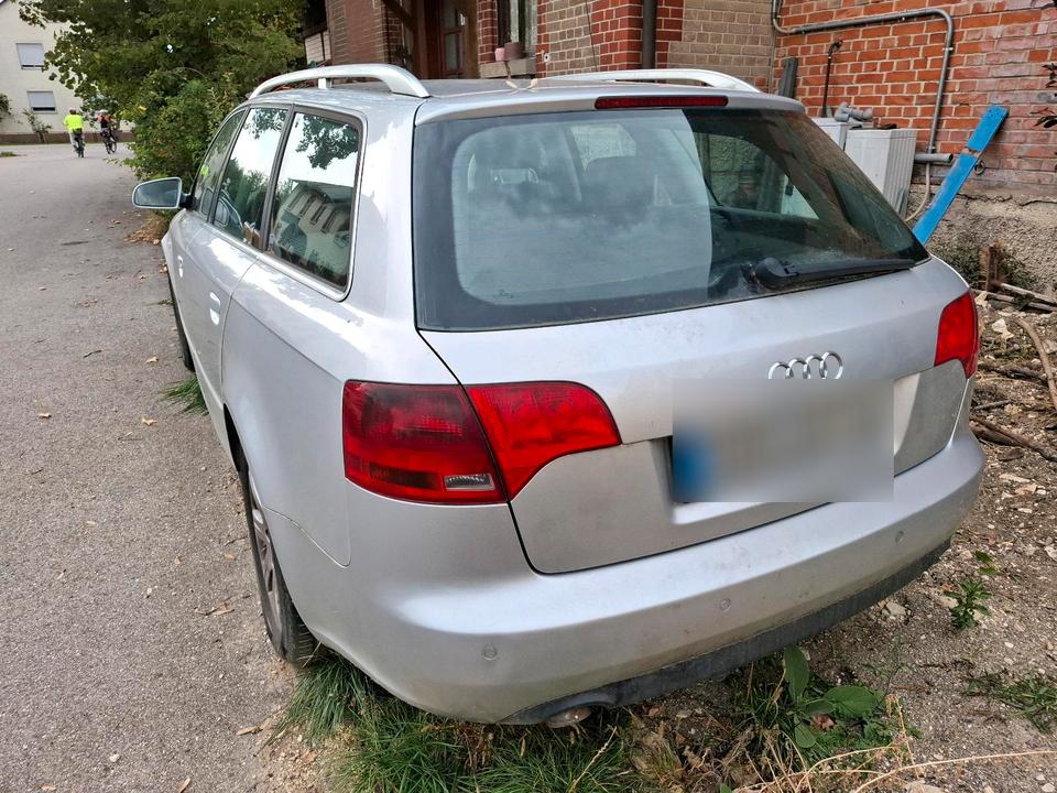 Audi A4 2005 — rear view