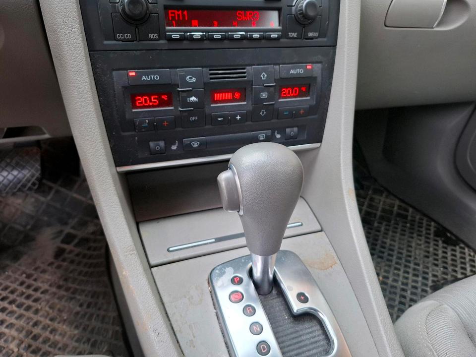 Audi A4 2005 — photo 6