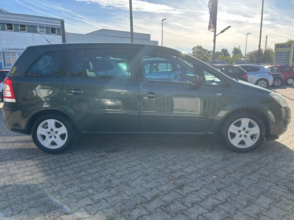 Opel Zafira 2009 — двигун
