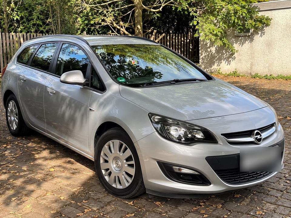 Opel Astra 2014 — vehicle for AFU Ukraine