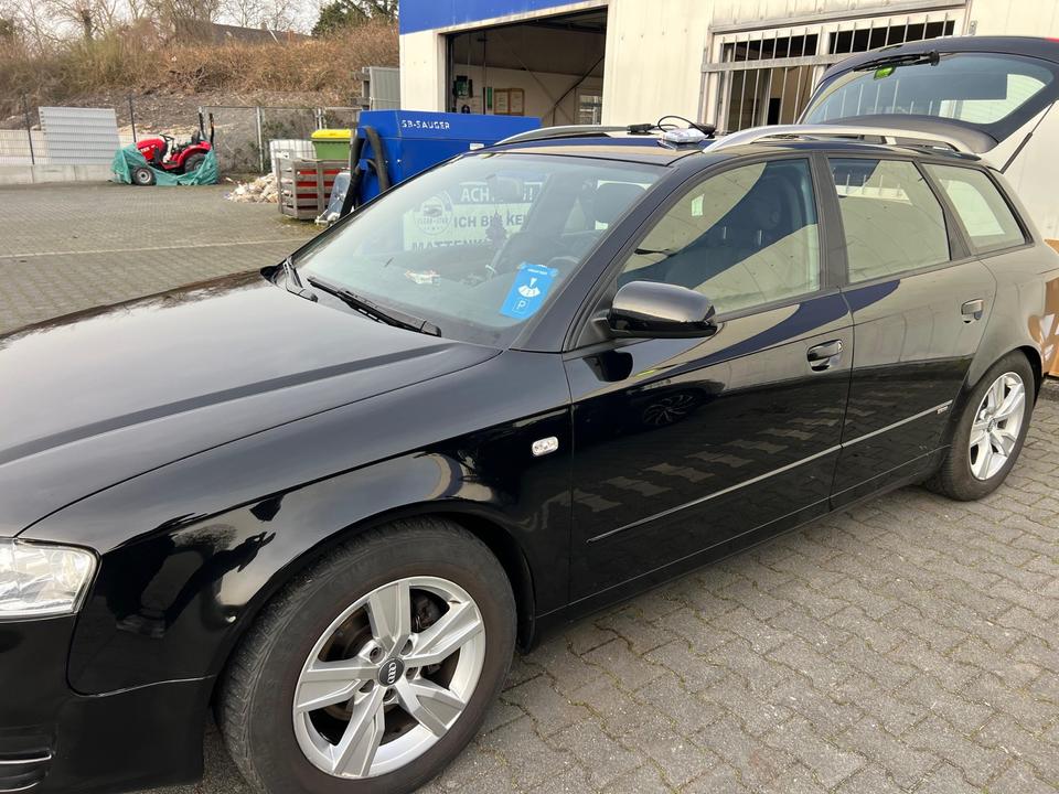 Audi A4 2007 — photo 11