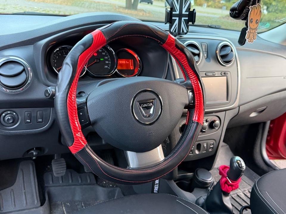 Dacia Logan 2015 — engine