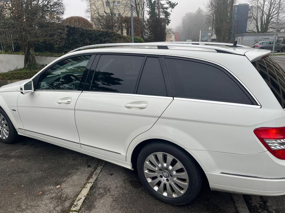 Mercedes Benz C 350 2010 — photo 8
