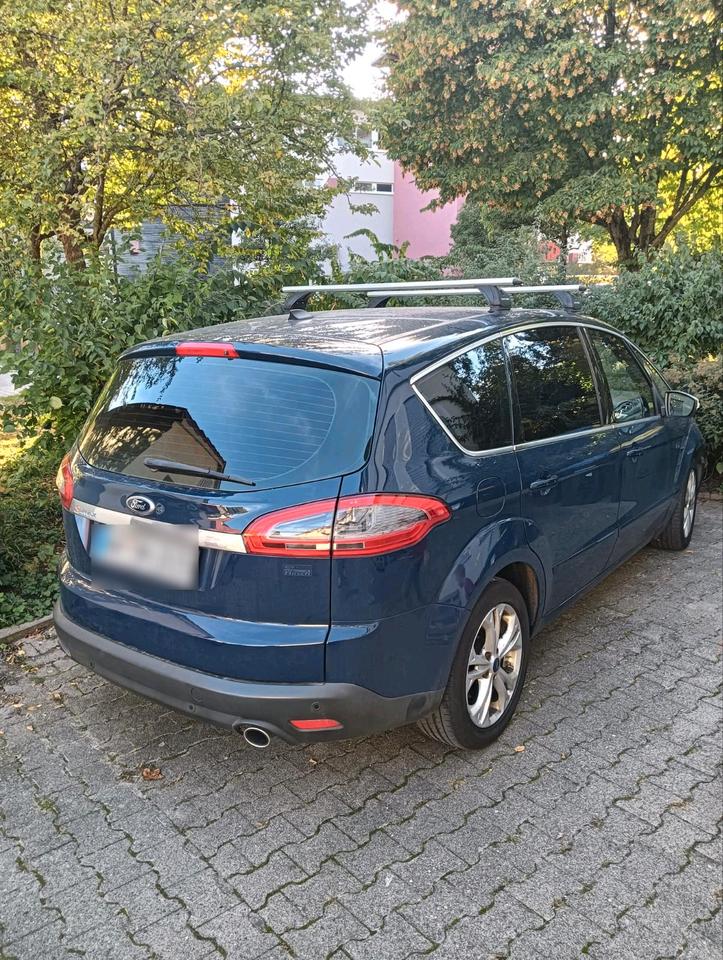 Ford S-Max 2013 — photo 13