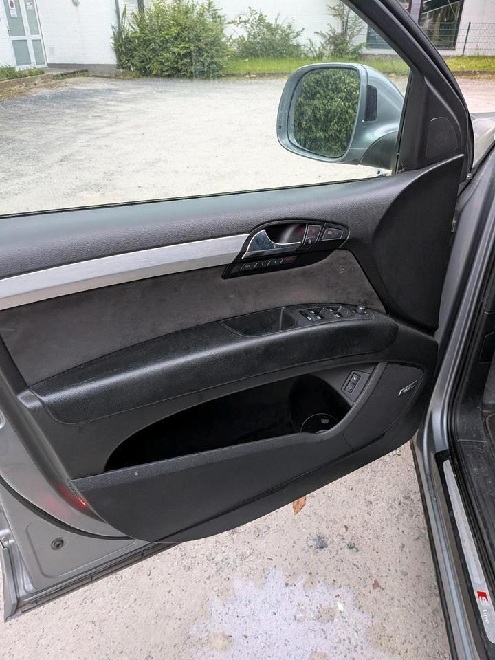Audi Q7 2006 — photo 12