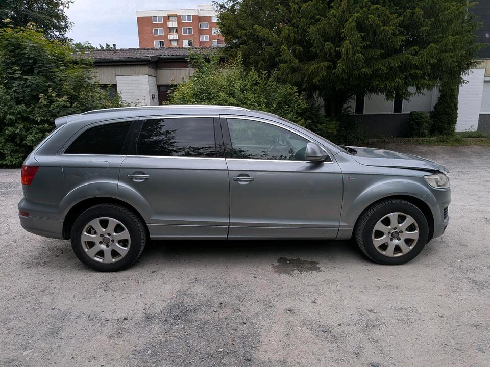 Audi Q7 2006 — photo 6