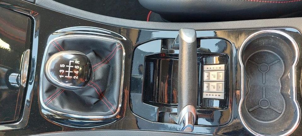 Ford S-Max 2009 — photo 10