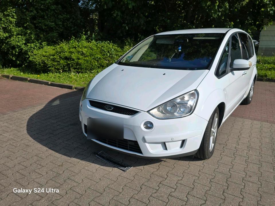 Ford S-Max 2009 — photo 8