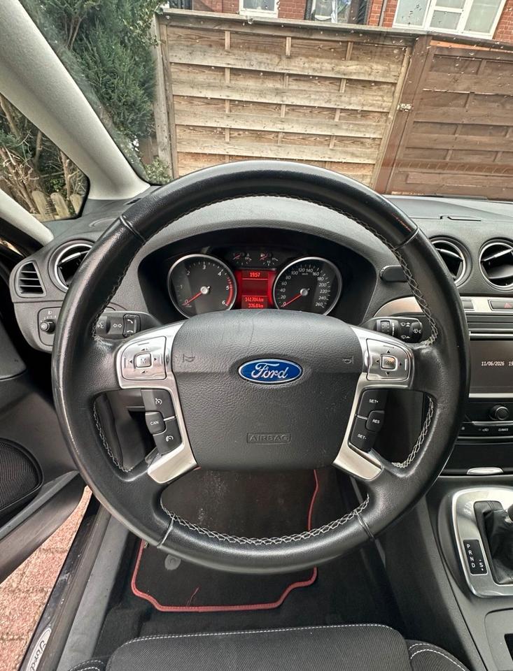 Ford S-Max 2014 — фото 14