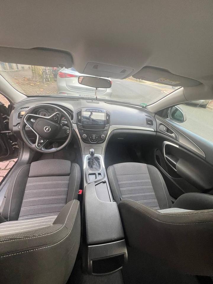 Opel Insignia 2015 — photo 10