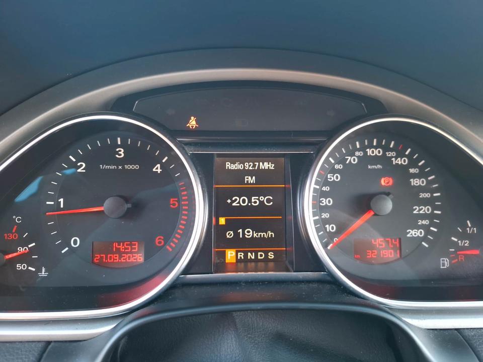 Audi Q7 2007 — photo 11