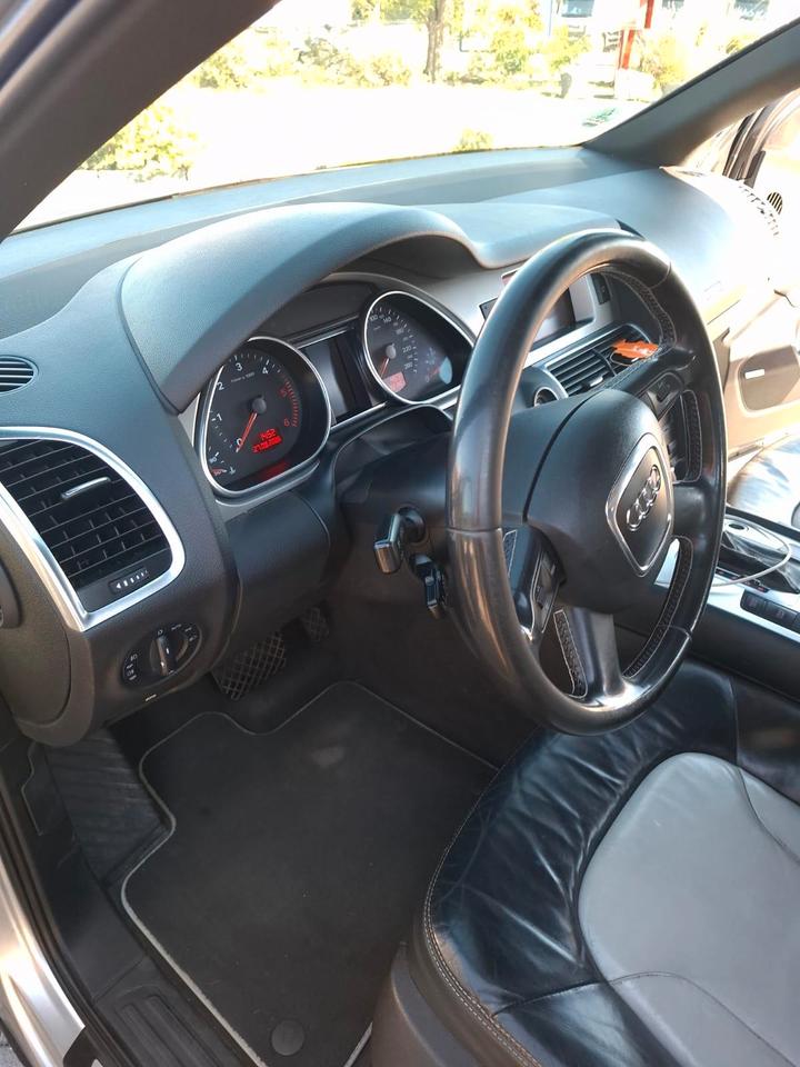 Audi Q7 2007 — photo 13