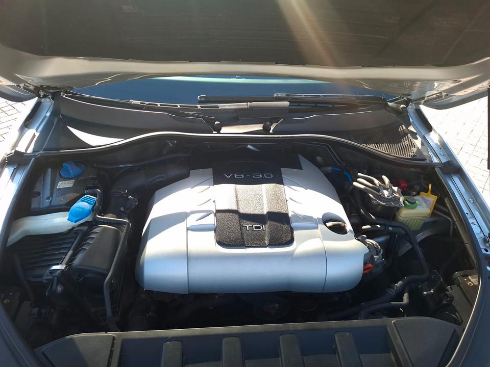 Audi Q7 2007 — photo 20