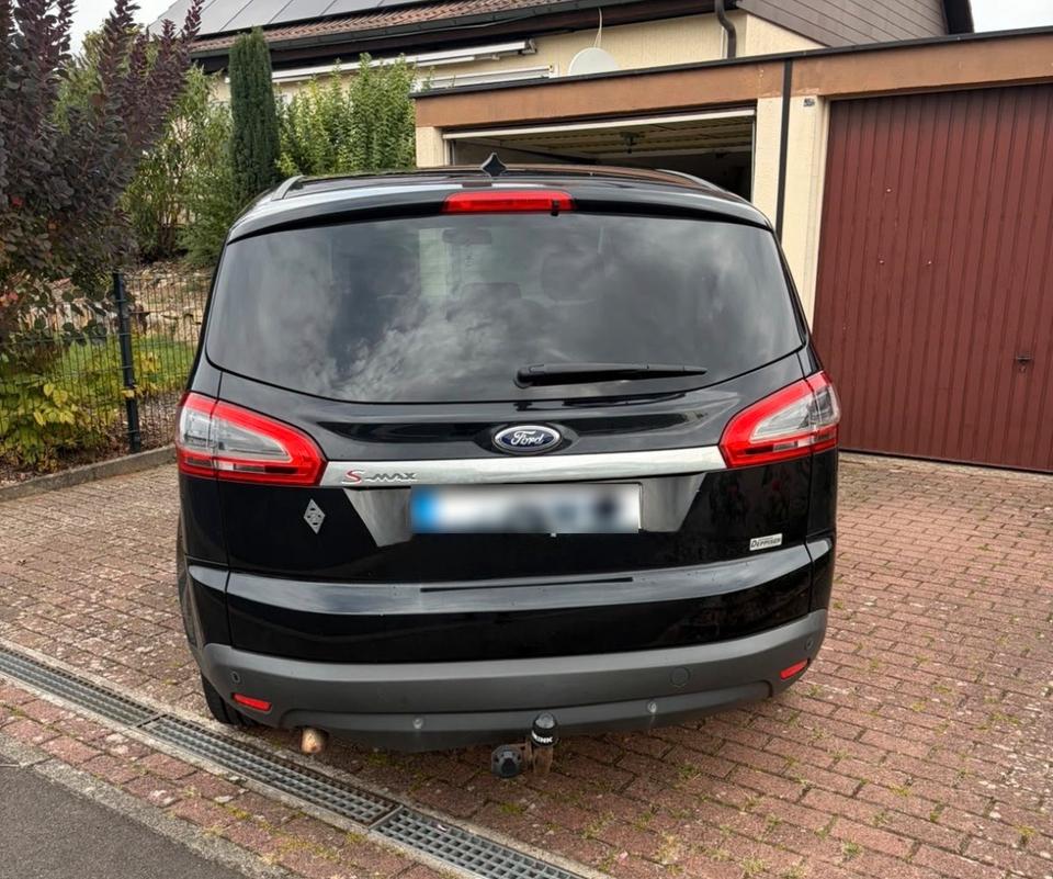 Ford S-Max 2014 — interior