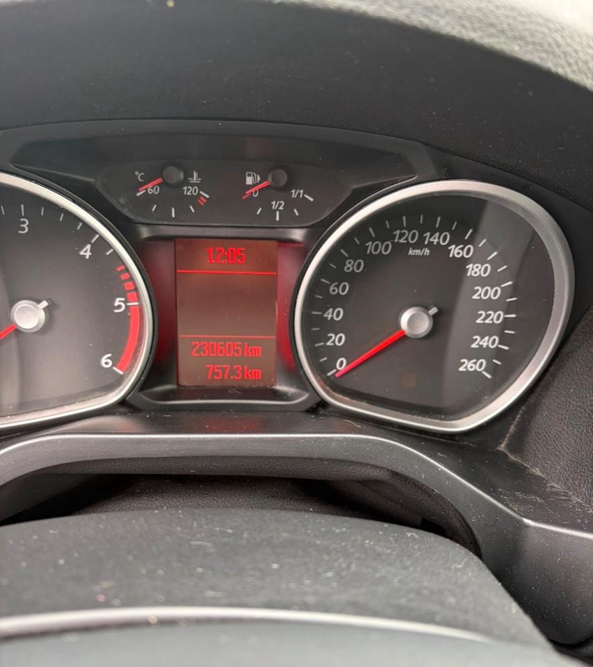 Ford S-Max 2014 — photo 8