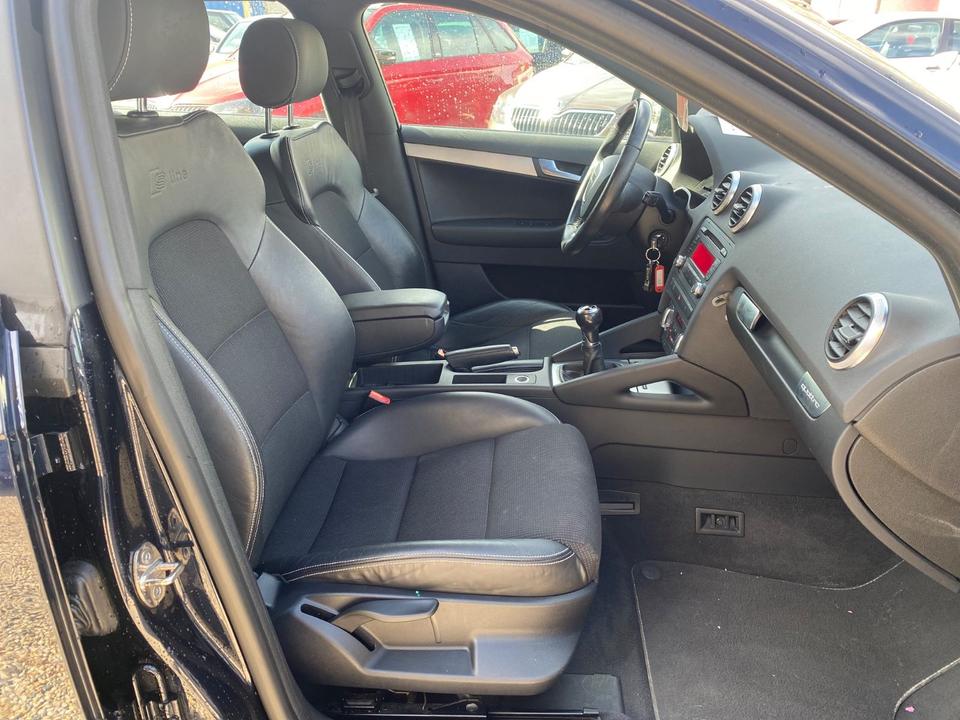 Audi A3 2010 — photo 18