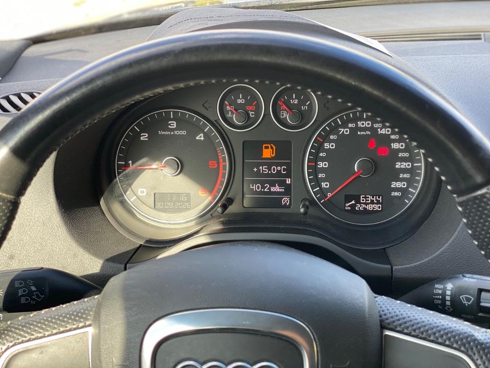 Audi A3 2010 — photo 27