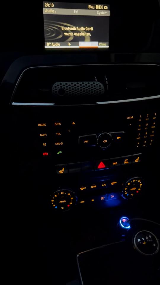 Mercedes Benz C 180 2011 — photo 9
